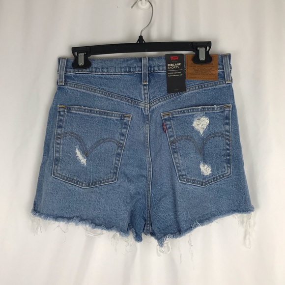 NEW Levi’s Premium Ribcage Cut Off Jean Shorts - Picture 5 of 7